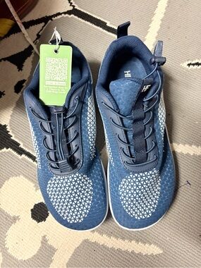 HF Navy Knit Slip-On Sneakers in Navy Blue